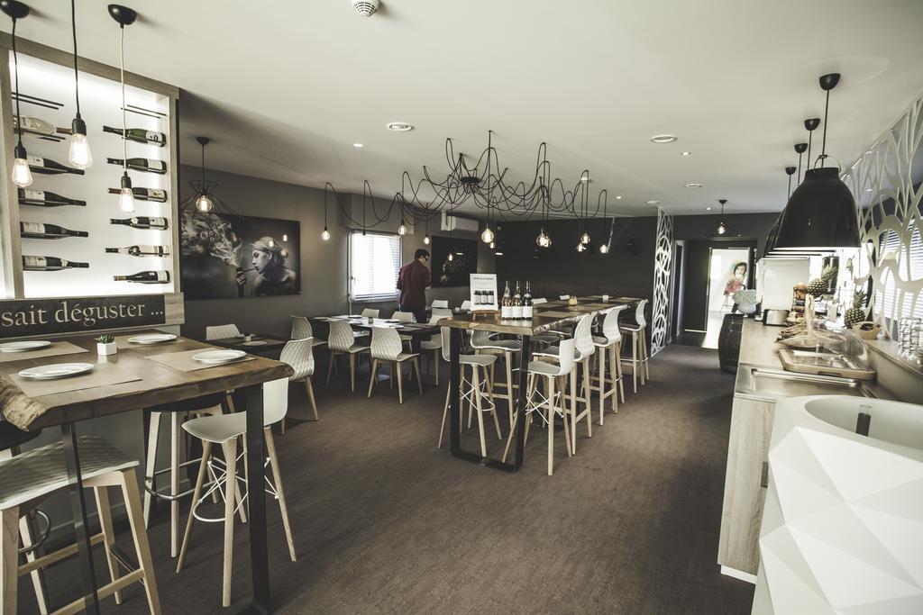 卡琳酒店 Saint-Paul-lès-Romans 外观 照片